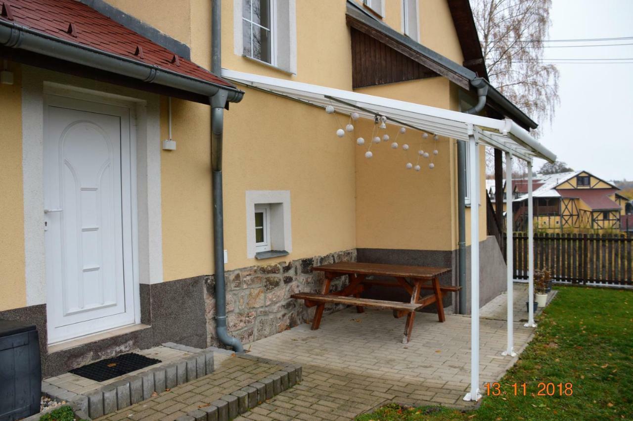 Penzion Pod Kostelem Bublava Bagian luar foto